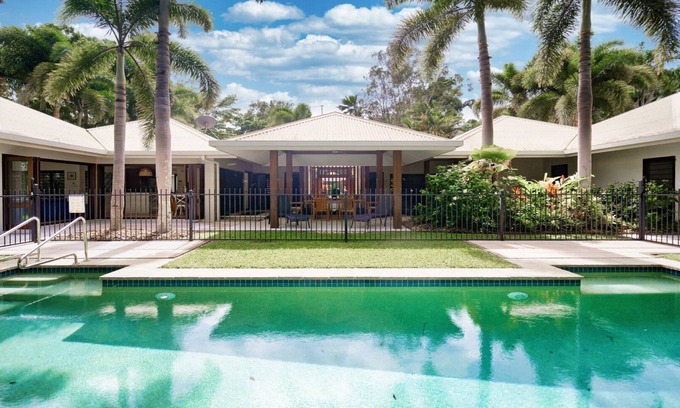 Craiglie House | Bask | Port Douglas, TOP NOTCH