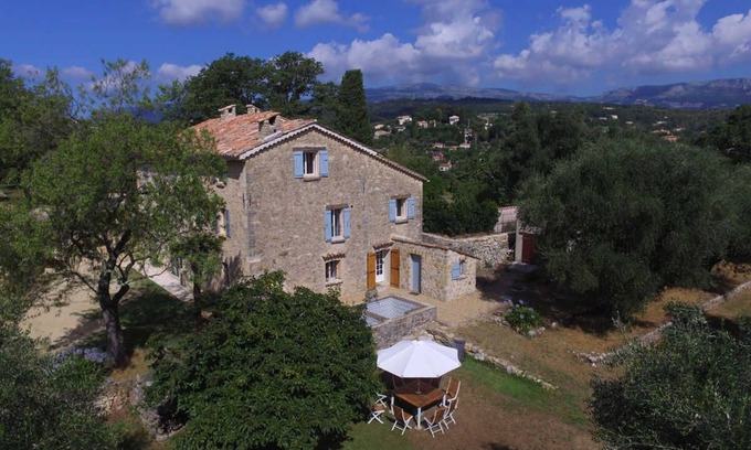 Le Rouret House | Bastide de la Rousoulina