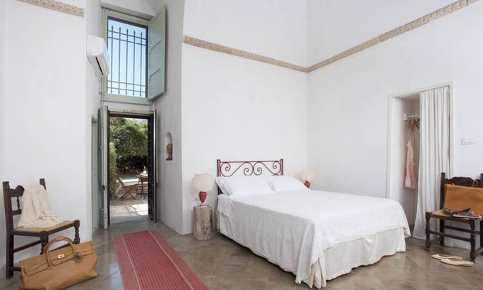 Casamassella Apartment | Bastion room independent entrance with access to park and pool
