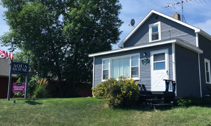 Battle Lake House | Battle Lake home perfect for groups! Sleeps 10+, on bike trail by public beach.
