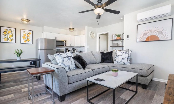 Willoughby Spit Apartment | Bay Haven - Ashville Suite