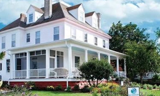 Cape Charles Bed & Breakfast | Bay Haven Inn of Cape Charles
