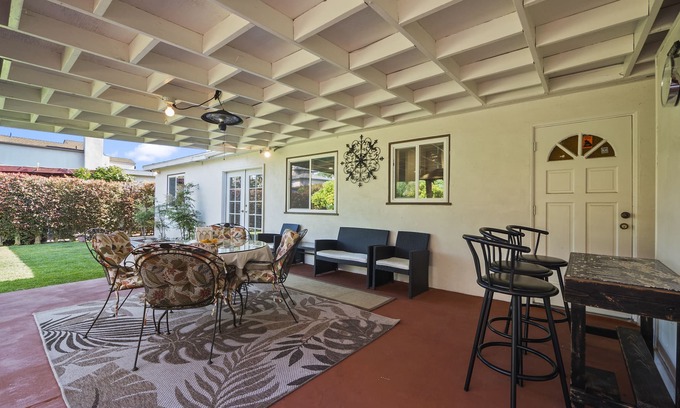Bay Park House | Bay Park Garden Dream - Central Location, AC, Washer/Dryer & Private Yard!
