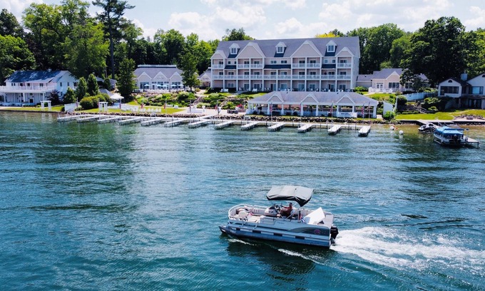 Shelbyville Hotel | Bay Pointe Inn