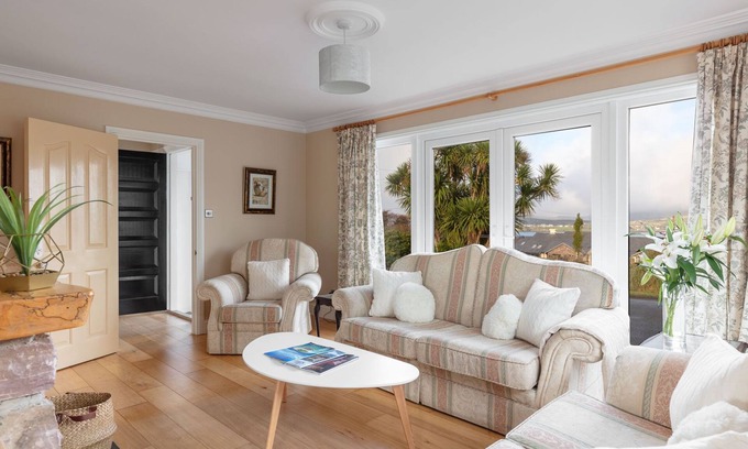 Ventry House | Bay View Cottage 3 bedroom house VRBO