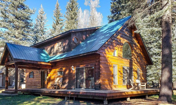 Bayfield Cabin | Bayfield Cabin w/Wraparound Deck & Fire Pit