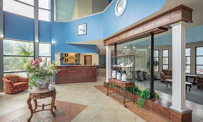 Laurel Hotel | Baymont by Wyndham Laurel