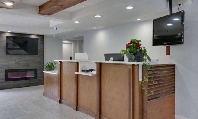 Ridgeland Hotel | Baymont by Wyndham Ridgeland I-95