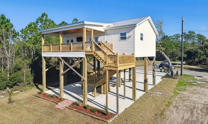 Henderson Point House | Bayou La'Mund!