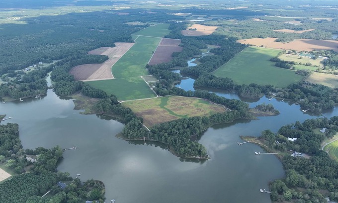 Locustville House | Bayside House with Sunset Water Views on Secluded Private Farm