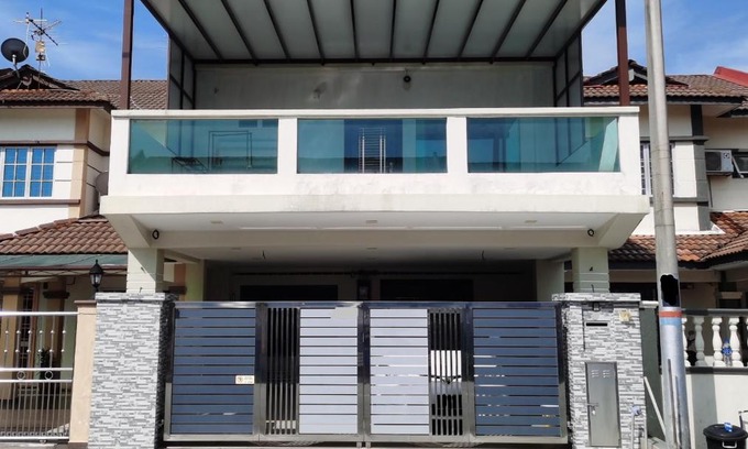 Klang House | BBT Double Storey Balcony Bukit Tinggi Home