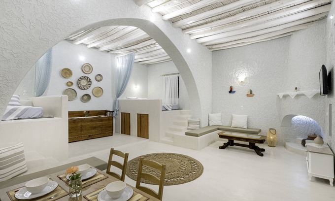 Archangelos House | Be one of the first guests who stays in an original traditional home!
