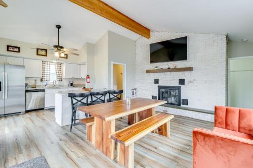 Briar Crest Woods House | Beach Access BBQ-Ready Poconos Family Getaway!