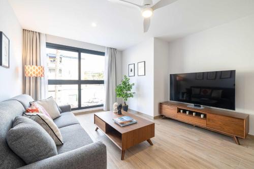 Caleta de Velez Apartment | Beach and golf at modern apartment