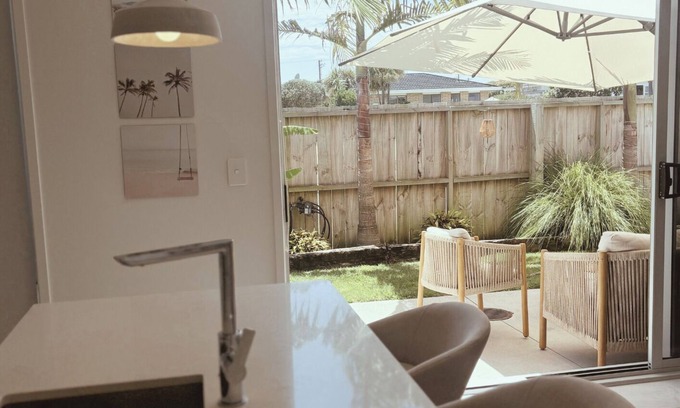 Papamoa Beach House | Beach and waffles @Papamoa