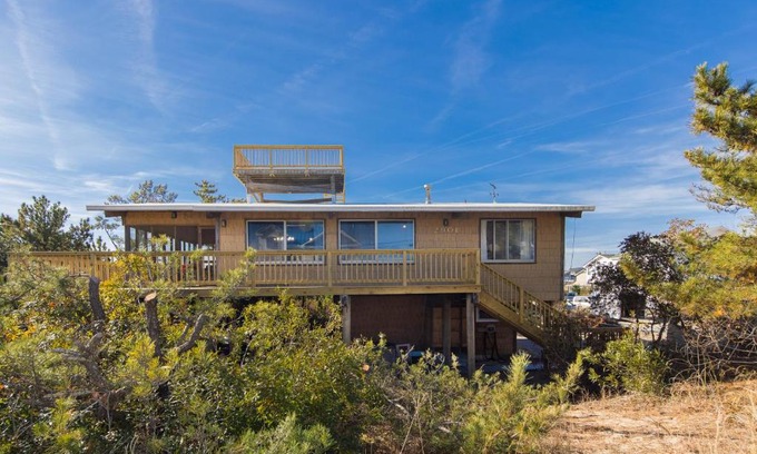 Sandbridge House | Beach B'inge