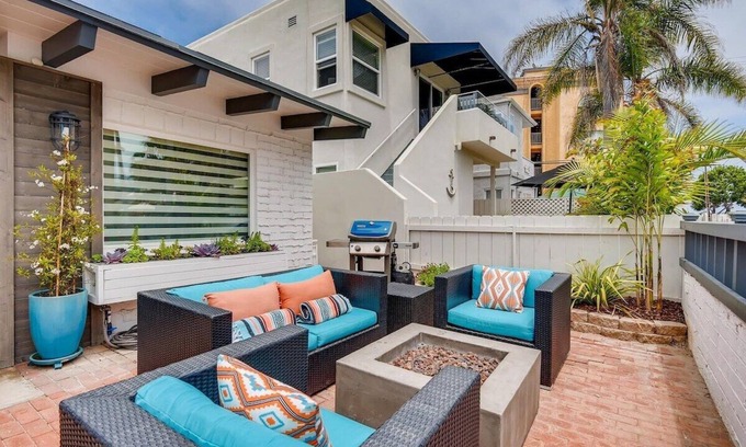 South Mission Beach House | Beach & Bay | Boho Cottage