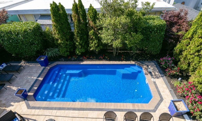 Rehoboth by the Sea Villa | "Beach Block! Pool, Roof Deck, 7BR/6BA, Sleeps 16