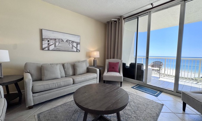 Fort Morgan Condo | Beach Club King/Queen/Sofa Sleeper WIFI Beach View-NEW KING MATTRESS