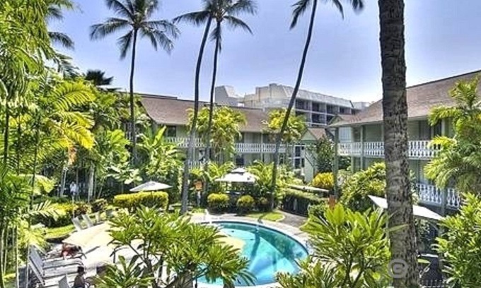 Historic Kailua Village Condo | Beach Condo, Lovely, Clean, Comfy Heart of Kona! Poolside, Hot Tub, Beach Stuff