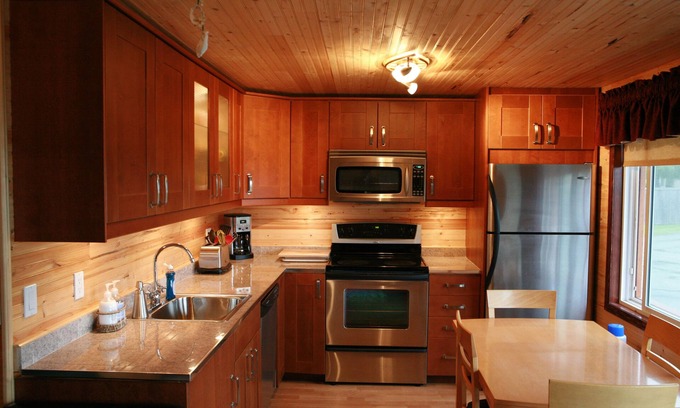 Regional District of Nanaimo Cabin | Beach Front Cabin In Qualicum Beach