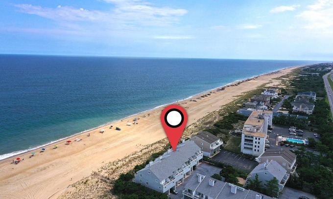 Fenwick Island House | Beach Front Villa with 4 Bedrooms & 4 Bathrooms near Fenwick Island! Fenwick Beach Front!