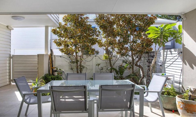 Ettalong Beach House | Beach Getaway Ettalong Beach