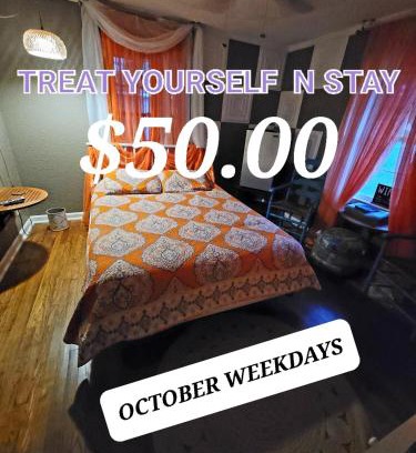 Brunswick House | Beach Go-Boho Private FIFTY DOLLARS Room Coffee - Tea FREE! INSTANT BOOK