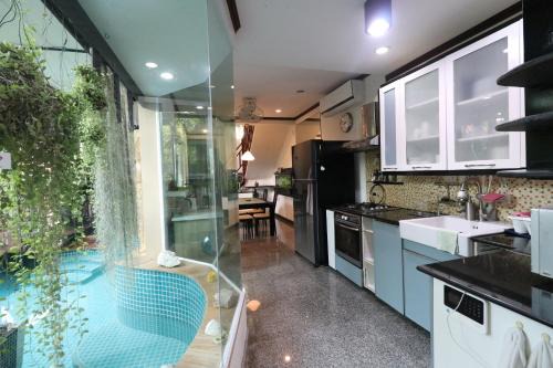 Khao Tao House | Beach House @ Khao Tao