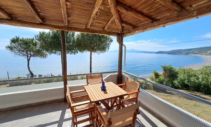 Stagira-Akanthos House | Beach House Kotrona