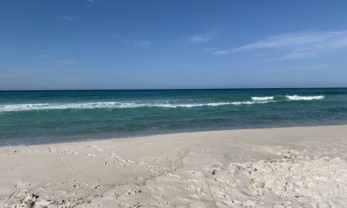 Kiska Beach House | Beach House one block from the ocean. West end of panama city beach.