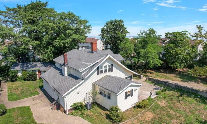 Keansburg Apartment | Beach house