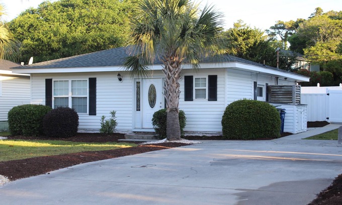 Crescent Beach House | Beach House with Pool - Pet Friendly