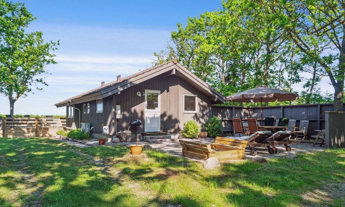 Sklskr House | Beach house with sea view of the Great Belt