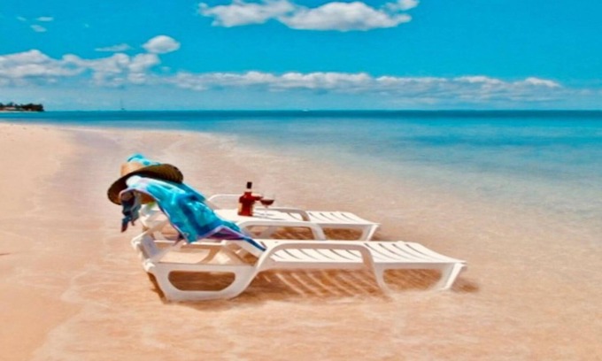 Merlin Bay Apartment | Beach Pavillion At James Bay (Sleeps 2, 1 Bedroom)