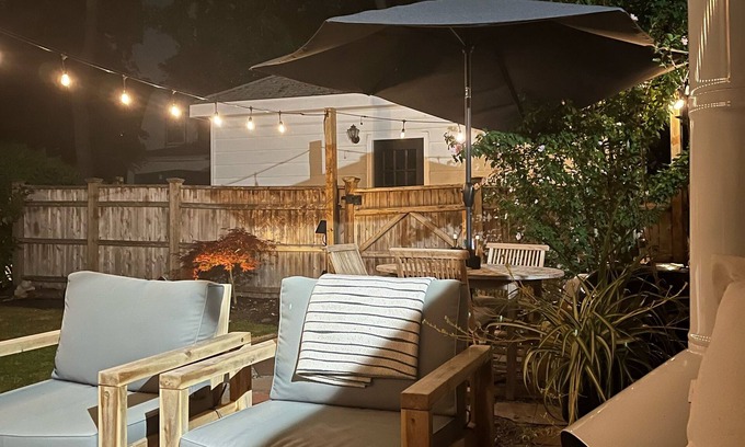 Marblehead House | Beach Retreat outside Historic Salem