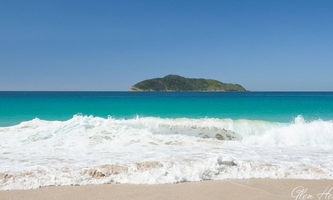 Hawks Nest House | Beach Road Bliss in Hawks Nest
