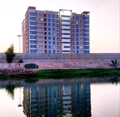 Al Ghubrah Ash Shamaliyyah Apartment | Beach Star Residency