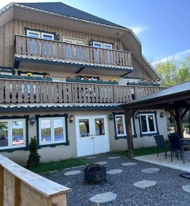 Seguin Apartment | Beach Suite On Muskoka Shores