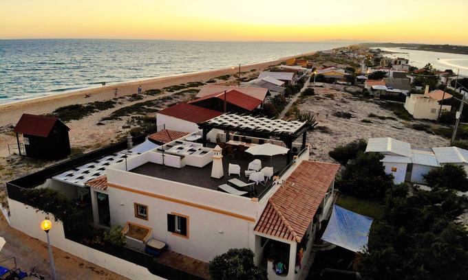 Praia de Faro House | Beach Villa on the Dunes Faro Beach with big Kayak and 2 Bicycles