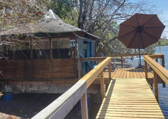 Cocle Other | Beached Bungalow OVER the Pacific Ocean