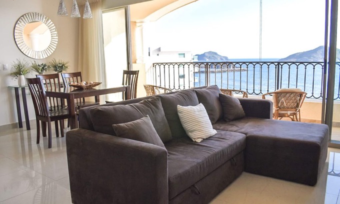 Marina Mazatlan Condo | BEACHFRONT 2 BEDROOM CONDO IN LAS GAVIAS RESORT - Sleeps 6