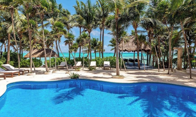 Soliman Bay Villa | Beachfront 9BR Casa Yardena - Private Chef & Pool