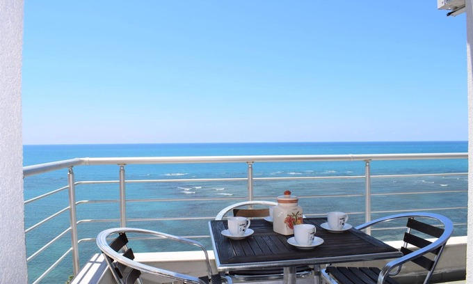 Durres Apartment | Beachfront Apartment in Durres 072