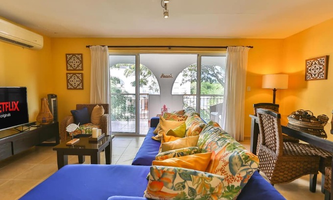 Dominicus Apartment | Beachfront| Cadaques| Smart Tv| FullKitchen|Rest.