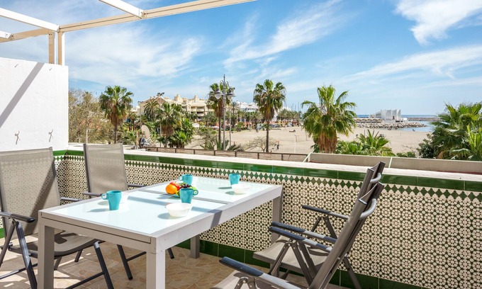Benalmadena Costa Apartment | Beachfront in Benalmadena by Costarentals - Ref 70