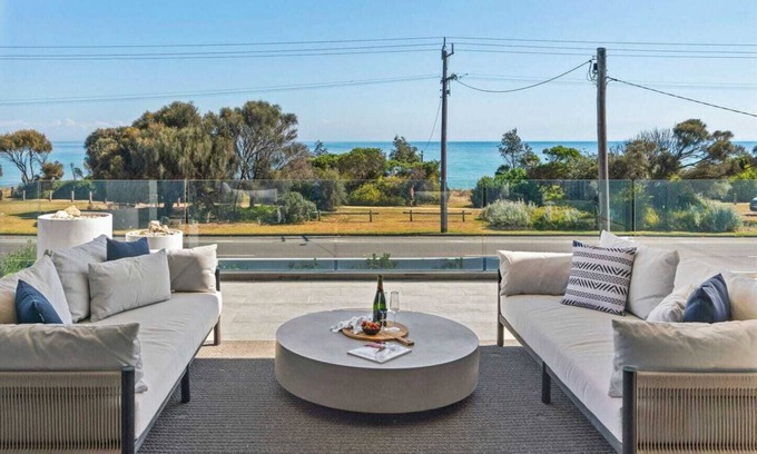 Safety Beach House | Beachfront Luxury | 360° Views | Games | Wineries