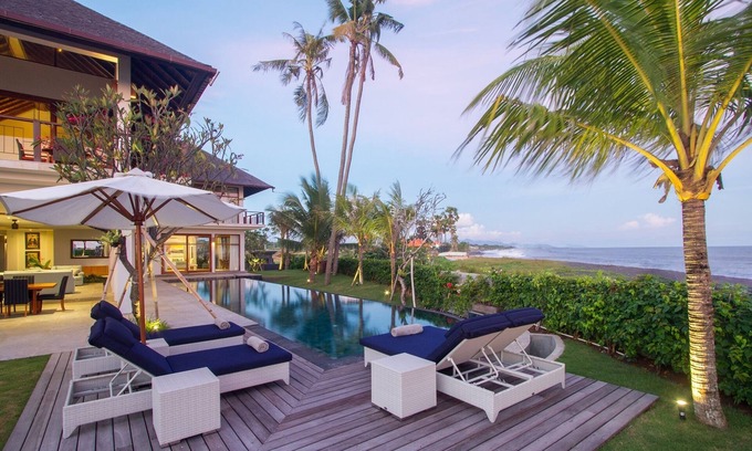 Ketewel Villa | Beachfront Luxury, Villa Purnama