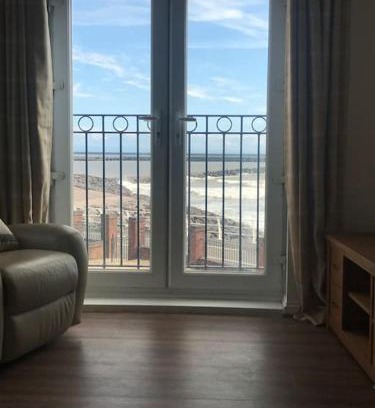 Port Talbot House | Beachfront pet friendly townhouse, Stunning views