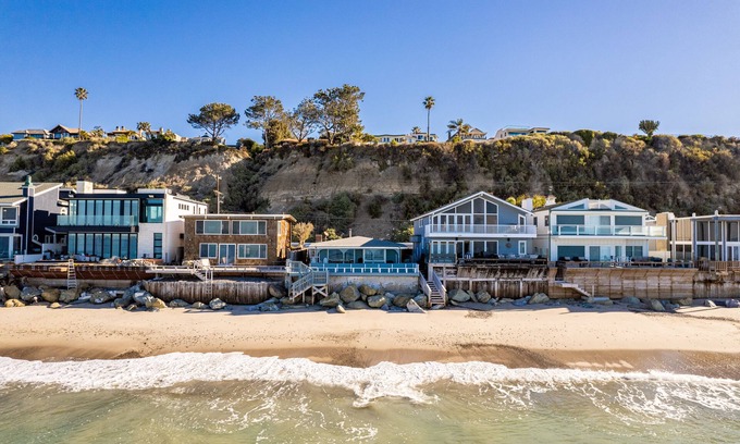 Capistrano Beach House | Beachfront Seas The Day Beach House in Dana Point, CA